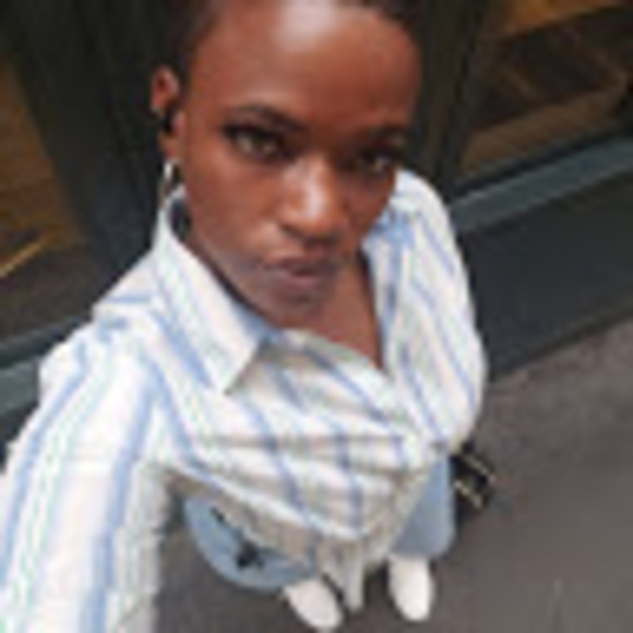 Meet your Posher, Fay - Picture 1 of 1